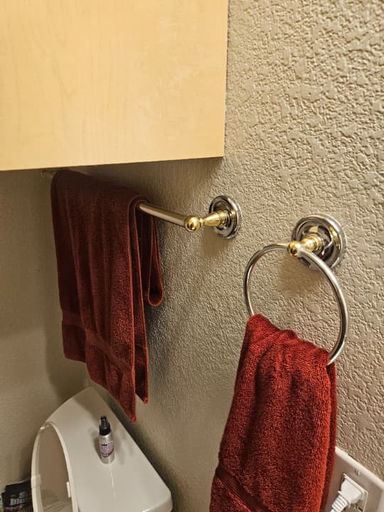 handyman repairing faucet handyman repairing faucet